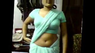 Desi bhabhi gets nailed on camera