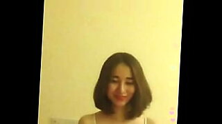 Asian camgirl In Nhung Hani show 04. Big-boobs homemade video with hardcore sex.