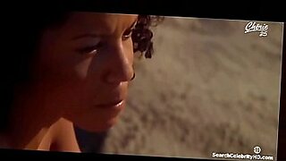 Gloria Reuben is a hot celebrity and she is wearing no clothes in this video.