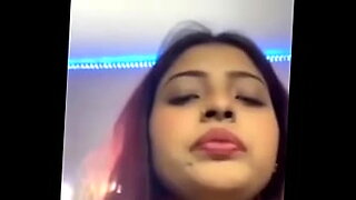 Afea Shaiyar, a Bangladeshi slut, provides a hot video call.