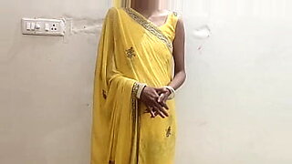 Ghar pe aayi Sasu Maa ko Pakad kar chod dala Damad ji ne - Fuck Mother in Law with dirty hindi audio xxx HD