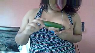 Hot homemade video of an Indian BBW showing off her skills with a blowjob.