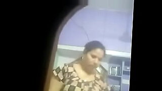 Romentic aunty bhabhi