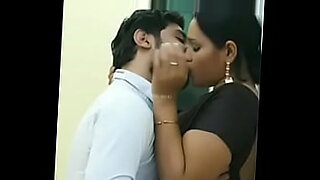 Hot kissing scene in this xvideo, can you identify it?