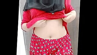 Married woman undressing for her lover with dirty talk in Hindi. Indian porn video on xvideos.