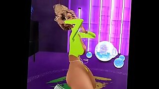 Big ass Latina gets pumzzy in a hot neon scene.