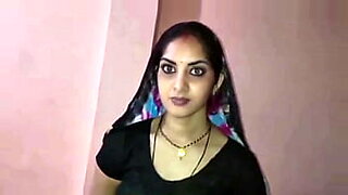 Indian housewife gets a good deep throat and hard sex.