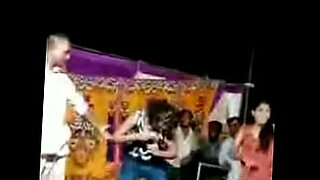 Indian Aunty’s hot dance at midnight, homemade video.