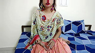 More hot Indian Bhabhi action, deepthroat too.