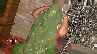 Indian hot sexy desi bhabhi secretly made by her with a desi boy.