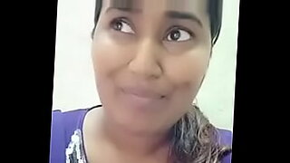 Swathi Naidu sharing her Telegram details for video sex.