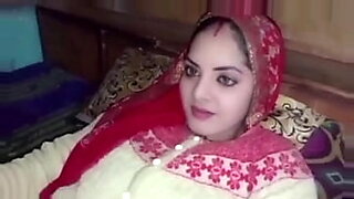 Porn video of 18-year-old Lalita Bhabhi's tight pussy receiving a cumshot in her wet vagina. Indian sex with stepbrother.