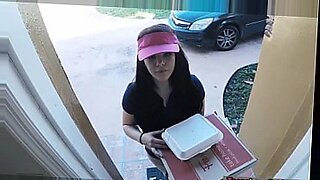 Kimber Woods delivers pizza and bangs customer for more tips.