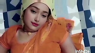 Hot Indian sex video with both fucking and sucking in Hindi.