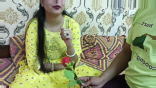 Indian Valentine special-StepBrother proposed Saara her step sis. But hide the real plan with hindi