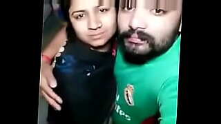 Married man gets a secret kiss from his hot and sexy bhabhi.