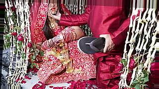 Indian marriage honeymoon XXX in Hindi.